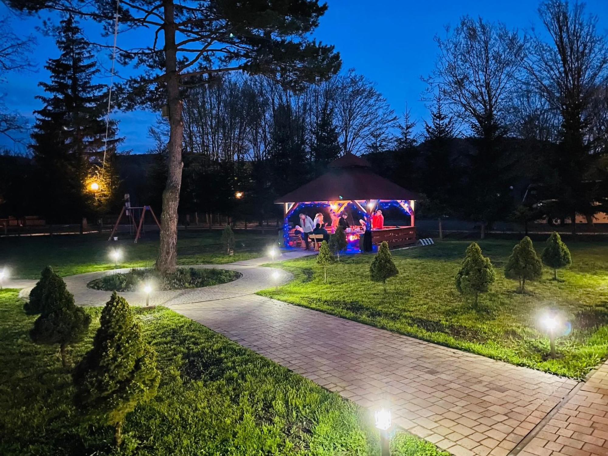 Osrodek Wczasow Zdrowotnych Rudawka Rymanowska Apartment Luaran gambar